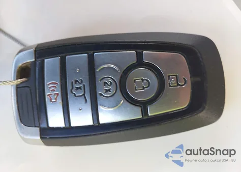 2021 Ford Escape Sel z USA, uszkodzony, nr VIN 1FMCU0H64MUB08822